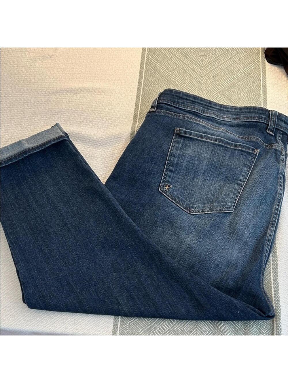 Kut from the Kloth Indigo Denim with Gold Detail